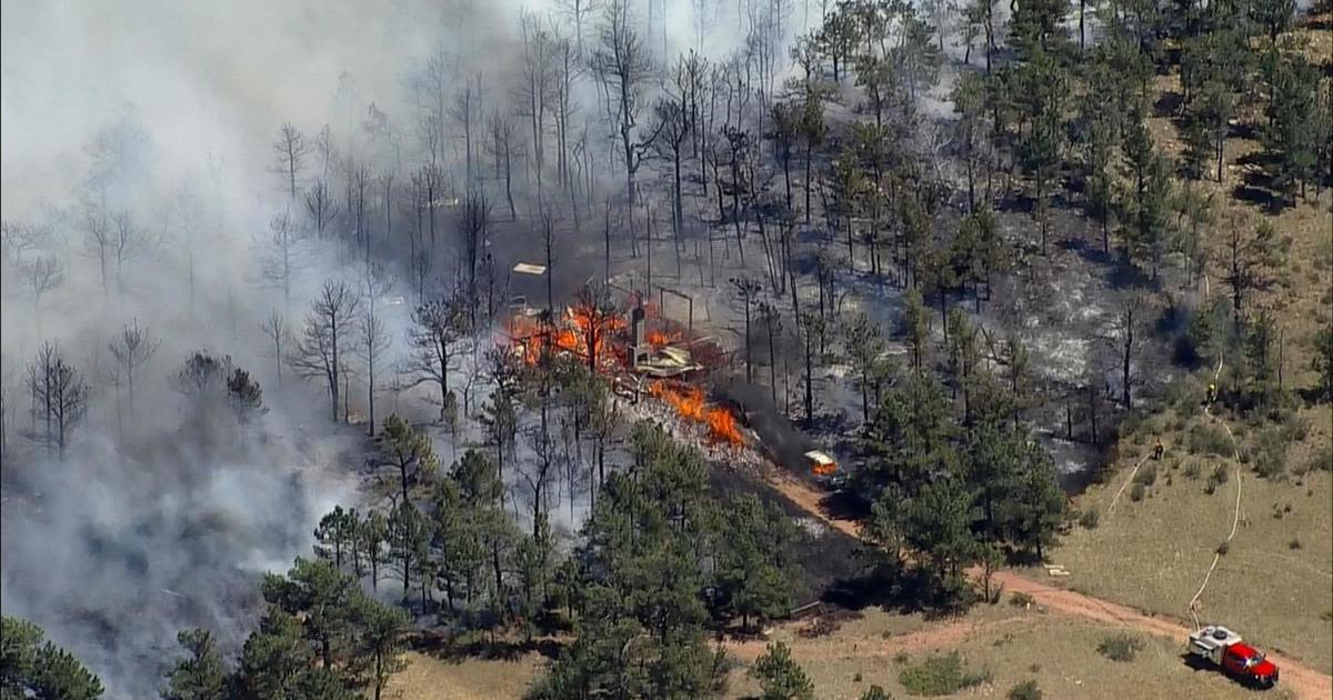 Stone Canyon Fire breaks out north of Lyons and destroys at least 1 home, evacuations ordered