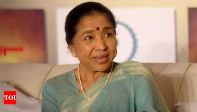 Asha Bhosle on modern marriages: 'Couples send divorce papers every month - I raised three children while working day and night' | Hindi Movie News - Times of India