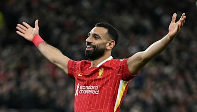 Liverpool gana 2-0 al Bolonia y mantiene pleno de victorias