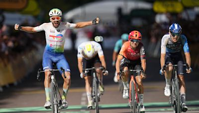 Francés Anthony Turgis gana la novena etapa en un frenético domingo en el Tour de Francia