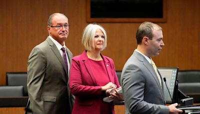 Arizona fake electors, Trump aides plead not guilty in Maricopa County court