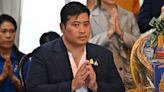 Prodigal Thai Prince Agrees to Pay His Credit Card Debt