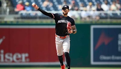 Carlos Correa homers to lead Twins over Nationals 3-2