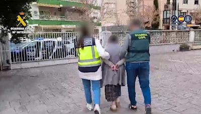 Desarticulan una banda criminal en Requena y Gandia que robaba en viviendas con el método del resbalón