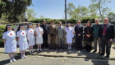 La vita di Santa Caterina e la missione delle crocerossine nell’invocazione della pace foto