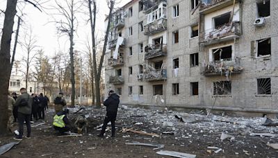 Ukraine-Russia war – live: Moscow may have used new guided bomb to attack Kharkiv injuring 19