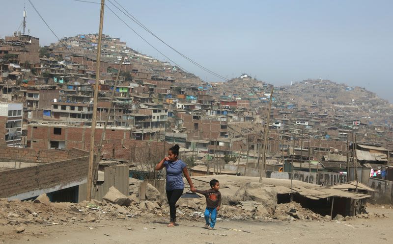 Peru's poverty rate ticks up for second straight year