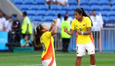 0-2. Marcela Restrepo y Leicy Santos dan la victoria a Colombia
