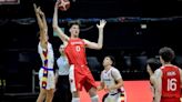 Asi juega Olivier Rioux, el adolescente más alto del mundo que puede dominar el baloncesto en el futuro