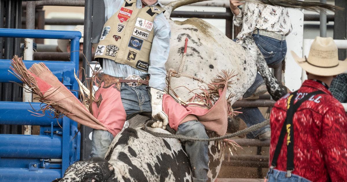 Lukasey Morris adds name to list of Jubilee Days Mr. T Bull Riding winners