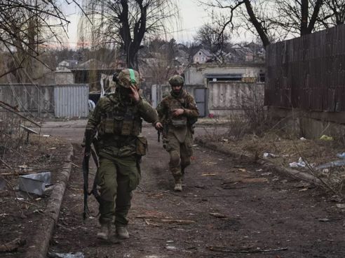 烏克蘭赫爾松左岸唯一據點損失慘重 決定主動放棄 - 政治圈
