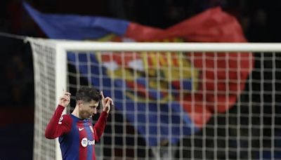 Lewandowski anuncia que seguirá dos años más en el Barça