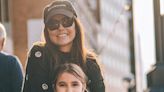 Deborah Secco curte passeio em Londres com a filha: "Criar memórias"