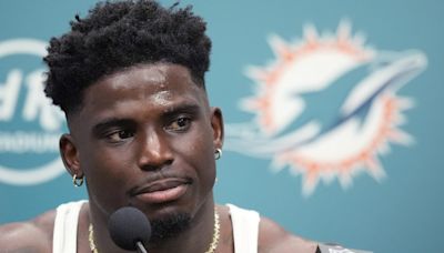 Suspenden al policía que arrestó a Tyreek Hill - El Diario NY