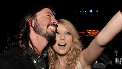 Dave Grohl tempts the wrath of the Swifties