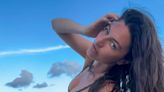 Rocío Guirao Díaz confirmó el regreso de la tanga a la vista con un look playa tejido desde Ibiza