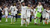 Los jugadores del Real Madrid celebran el pase a la final en un restaurante