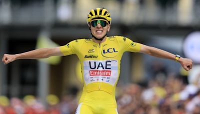 Pogacar brilla y refuerza su liderato en el Tour de Francia