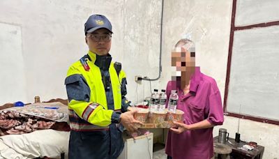 凱米颱風來襲 東港警出奇招保護獨居男住處安全