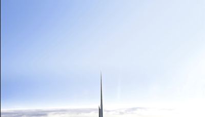 Construction restarts on world's tallest skyscraper