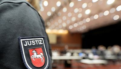 Tödlicher Schwertangriff auf Ehemann: Frau aus Niedersachsen kommt in Psychiatrie