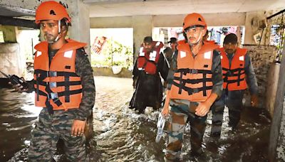 Fire Brigade, Army, NDRF, police mobilised for rescue operations as Pune gets flooded; Indian Air Force on standby