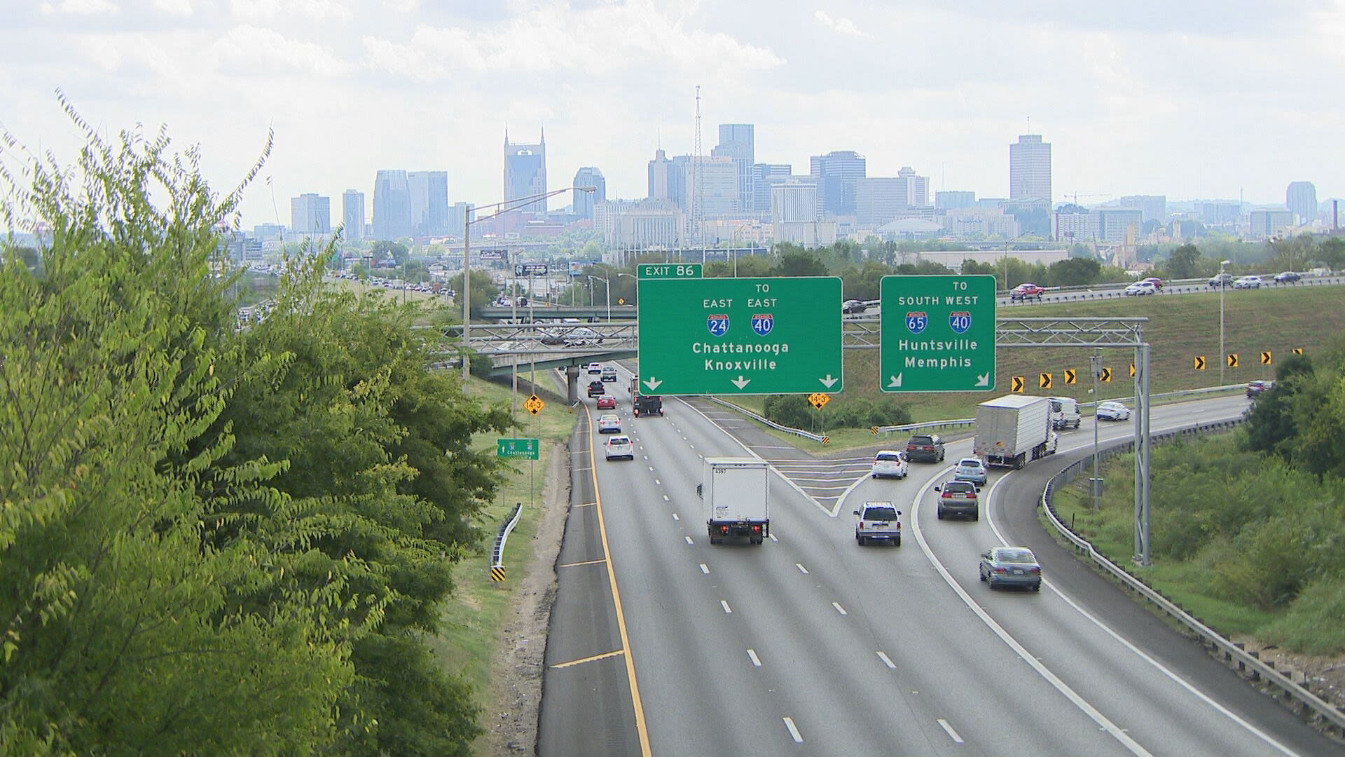 Here are your options for parking, avoiding traffic ahead of Morgan Wallen, Predators