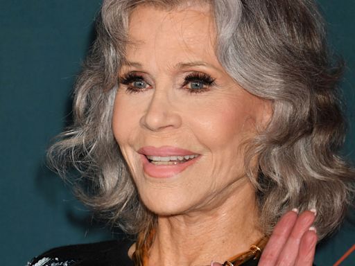 Jane Fonda pays tribute to fellow fitness icon Richard Simmons