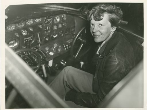 Earhart disappearance stirs debate in Kansas hometown panel