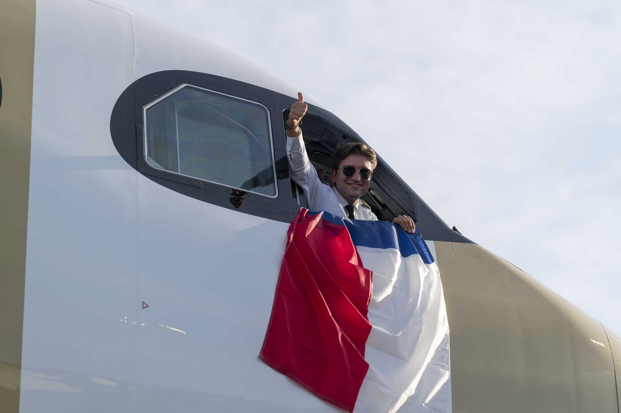 San Antonio's first nonstop flight to Europe takes off
