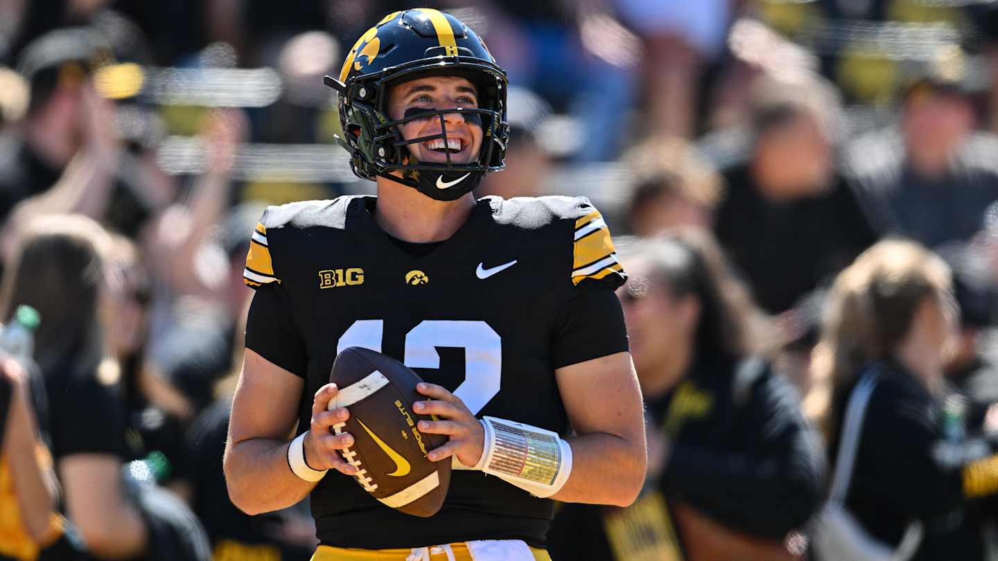 Insider Reveals Major Concern For Iowa Hawkeyes QB Cade McNamara