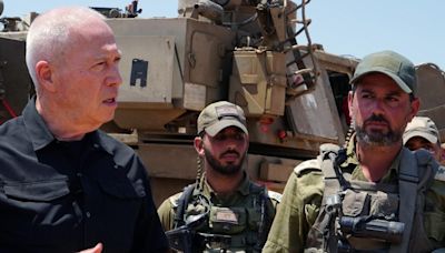 Israel’s defence minister hits out at Benjamin Netanyahu’s ‘indecision’