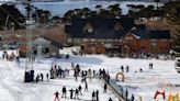 El destino patagónico que es la opción más completa para las vacaciones de invierno: tiene un centro de esquí y 2 complejos termales