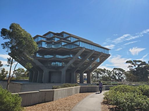 UCSD students establish pro-Palestine encampment on campus