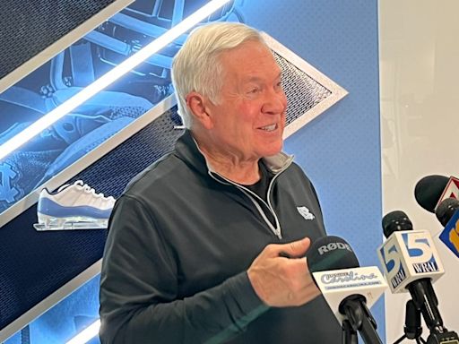 Mack Brown’s stock slips dramatically in coach rankings