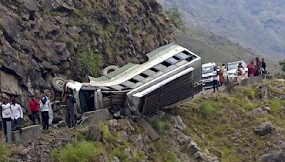 Himachal Pradesh: Four killed, three injured after bus overturns in Shimla district