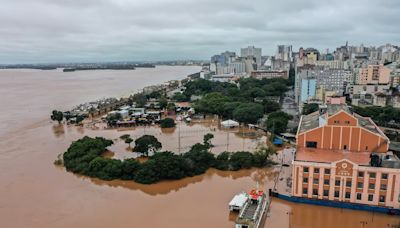 Nível do lago Guaíba fica abaixo da cota de inundação em Porto Alegre nesta terça-feira