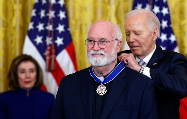 Fr. Greg Boyle, Nancy Pelosi among Presidential Medal of Freedom recipients