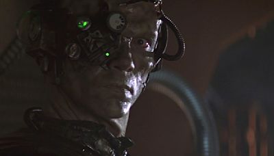 The Borg Heads In Star Trek: First Contact Contain Hidden Messages - SlashFilm