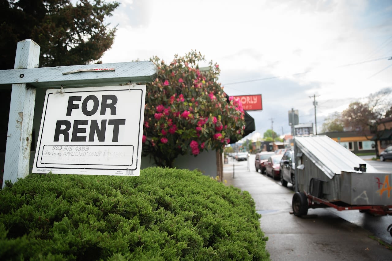 Few Oregonians access legal, financial support while facing eviction, study finds