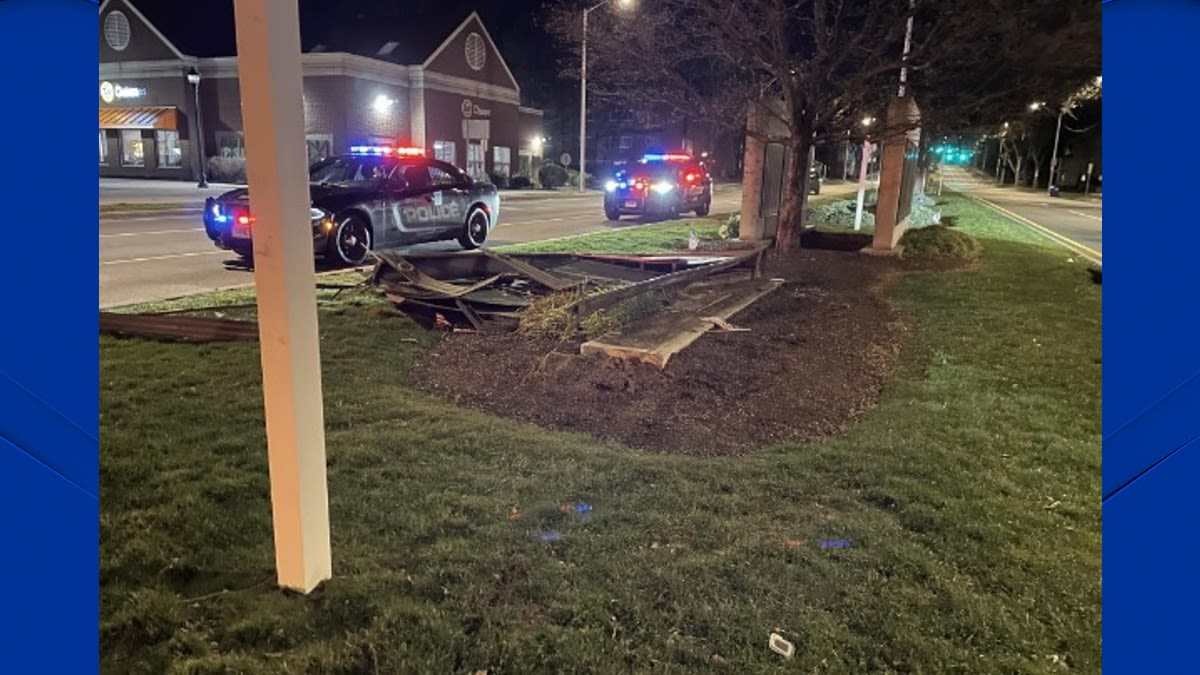 Man accused of crashing into World War I memorial in Meriden, leaving the scene