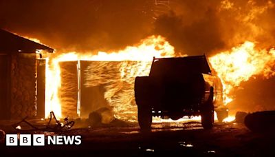 Fire tornado rips through California as blaze triples in size