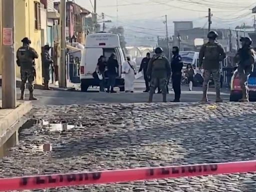 Abandonan hieleras con restos humanos frente a viviendas vinculadas con ‘El Grillo’, líder criminal de Puebla