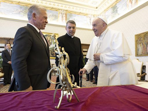 El papa recibe al rey Abdalá de Jordania en el Vaticano