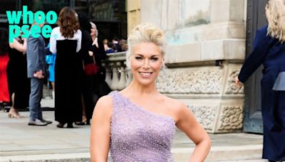 Hannah Waddingham al fotografo le chiede di mostrare le gambe: “Non lo diresti mai a un uomo”