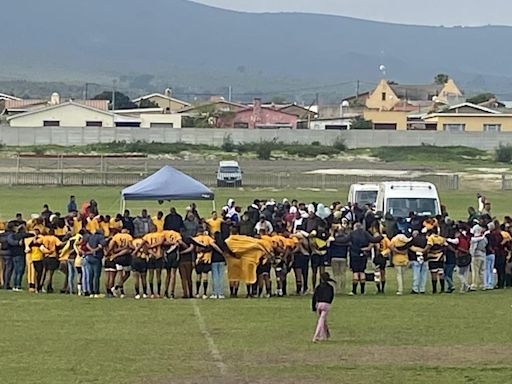 Player dies on the rugby field