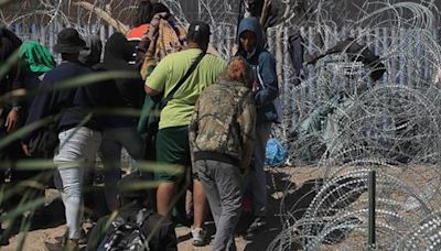 Retira GN a migrantes de orilla del río Bravo