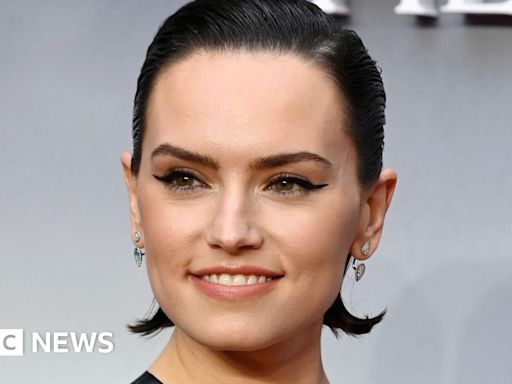 Daisy Ridley reveals Graves' disease diagnosis