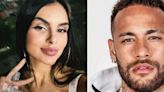 Amanda Kimberlly posta foto da filha e mostra Neymar na maternidade; confira