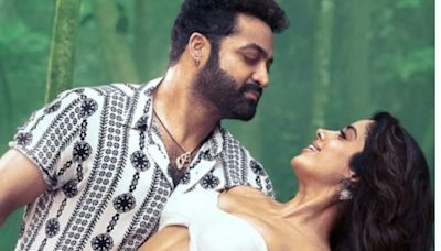 Devara BOC day 2: Jr NTR and Janhvi -starrer witnesses huge drop on first Saturday, but surges past Rs 200 crore, earns...